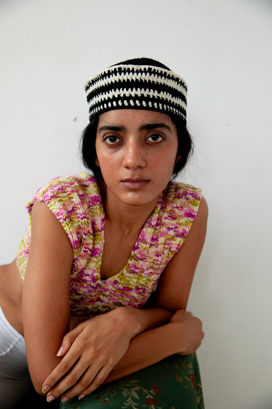 Pahadi Topi - Black and White