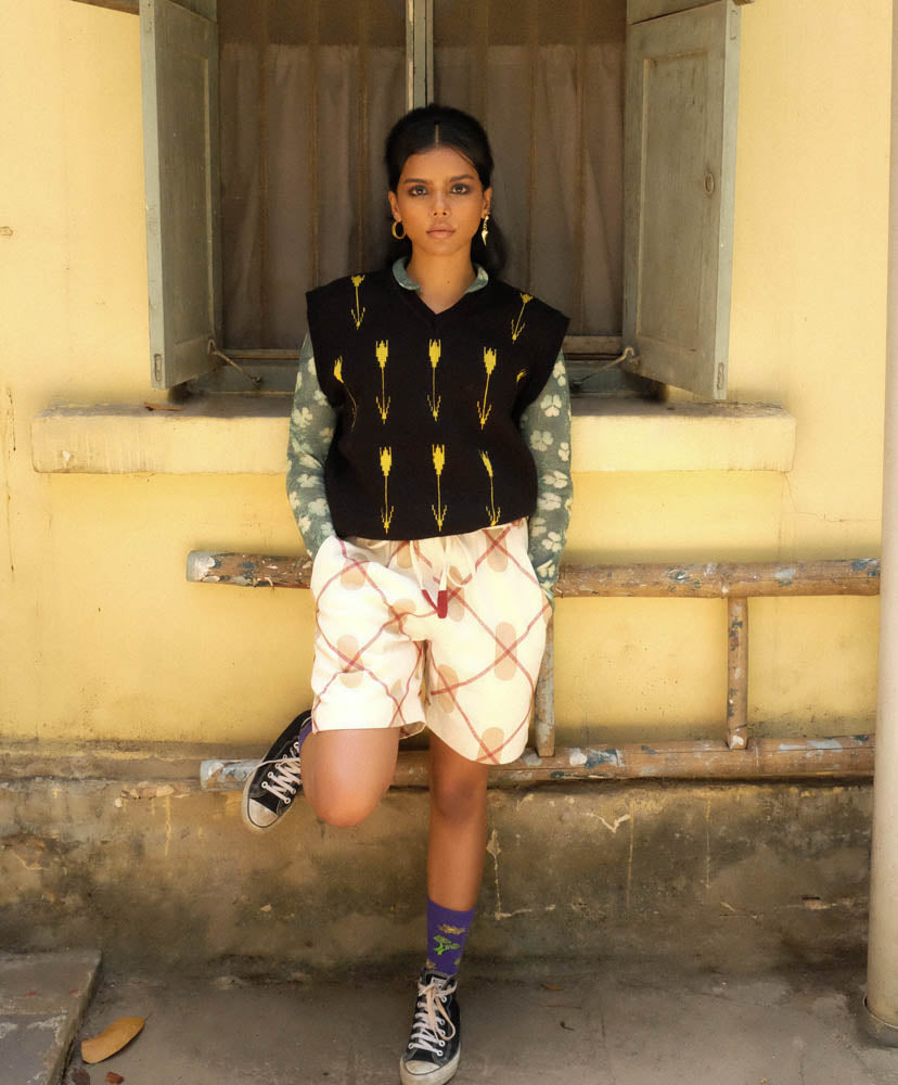 GULAABO VEST