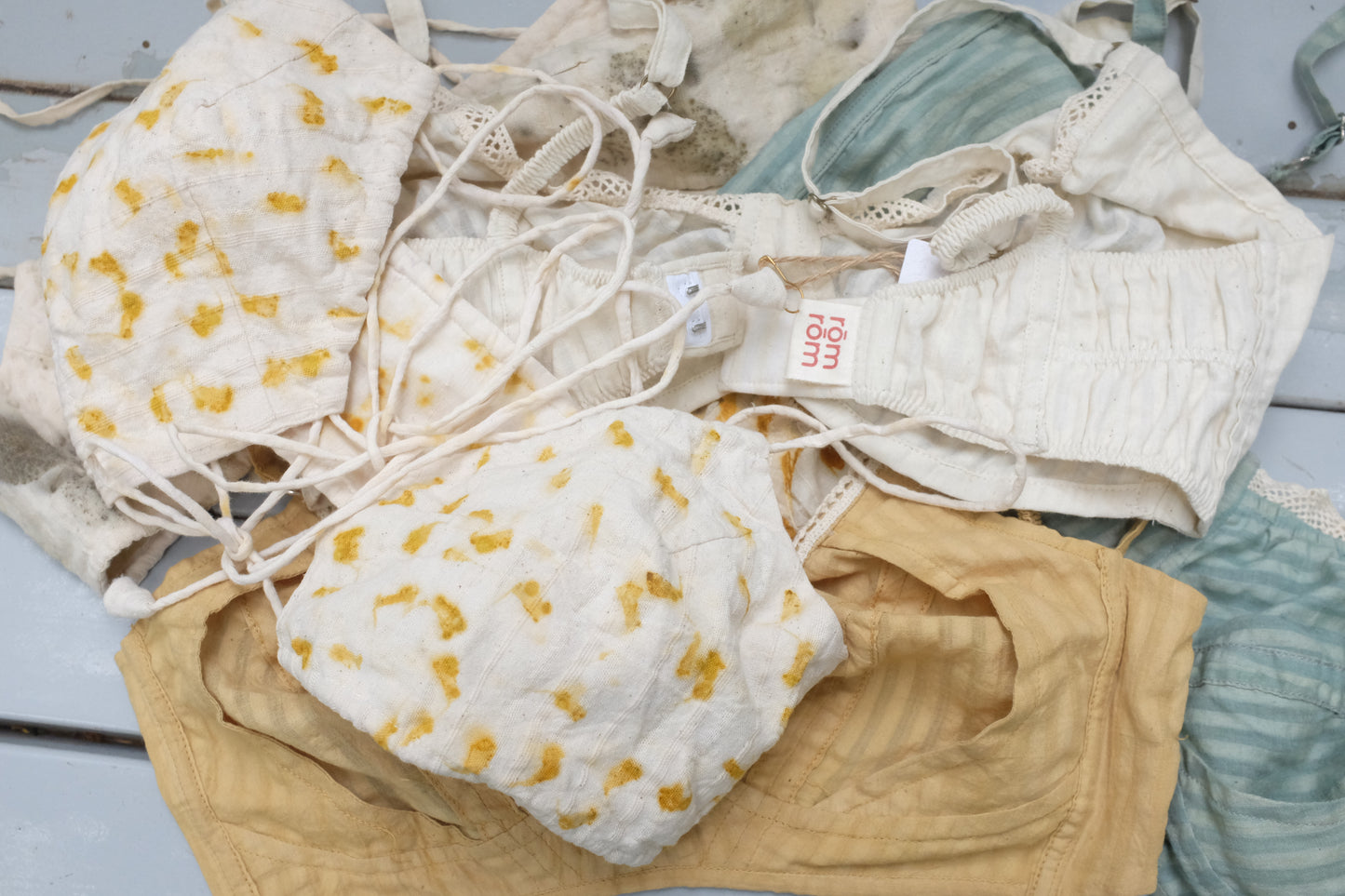 Front knot bralette - Marigold print