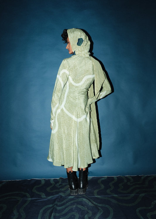 Silk georgette (Bias dress with attached scarf)