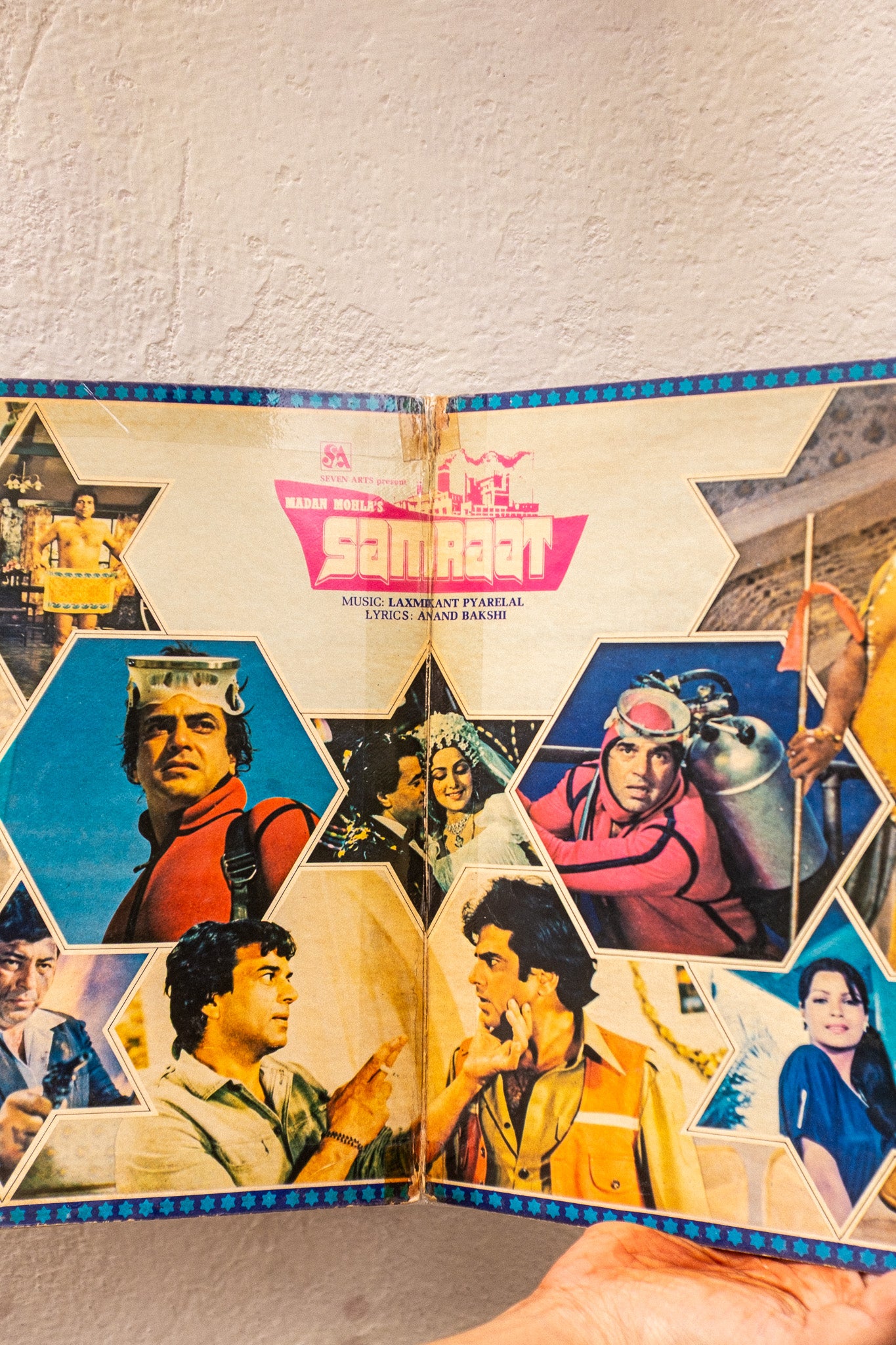 Madan Mohla's - Samraat