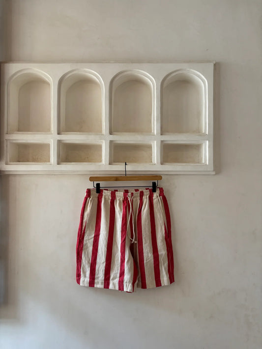 Red Siafu stripe short