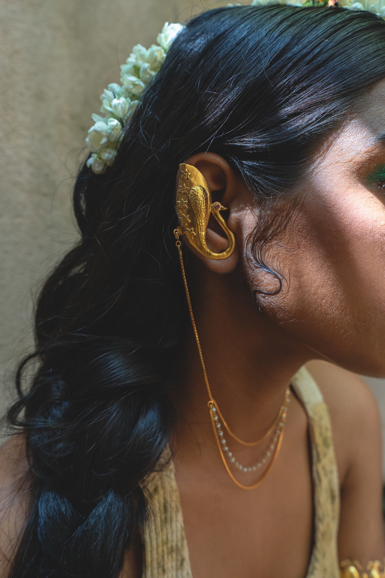 AZAAD | आज़ाद EAR LINKS (IN GOLD)