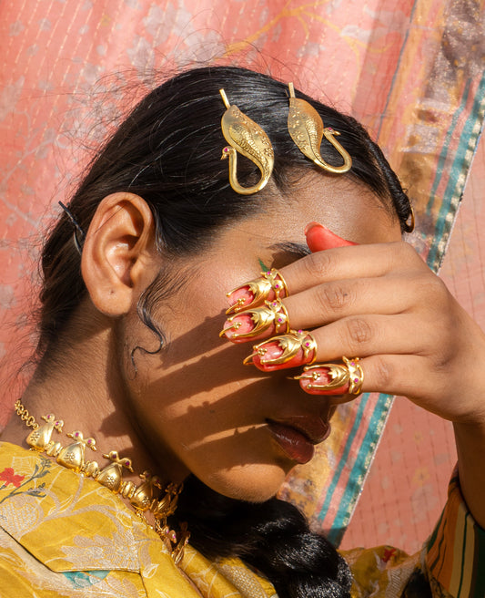 NEKHI | नेकी HAIR BOBBIES (IN GOLD)