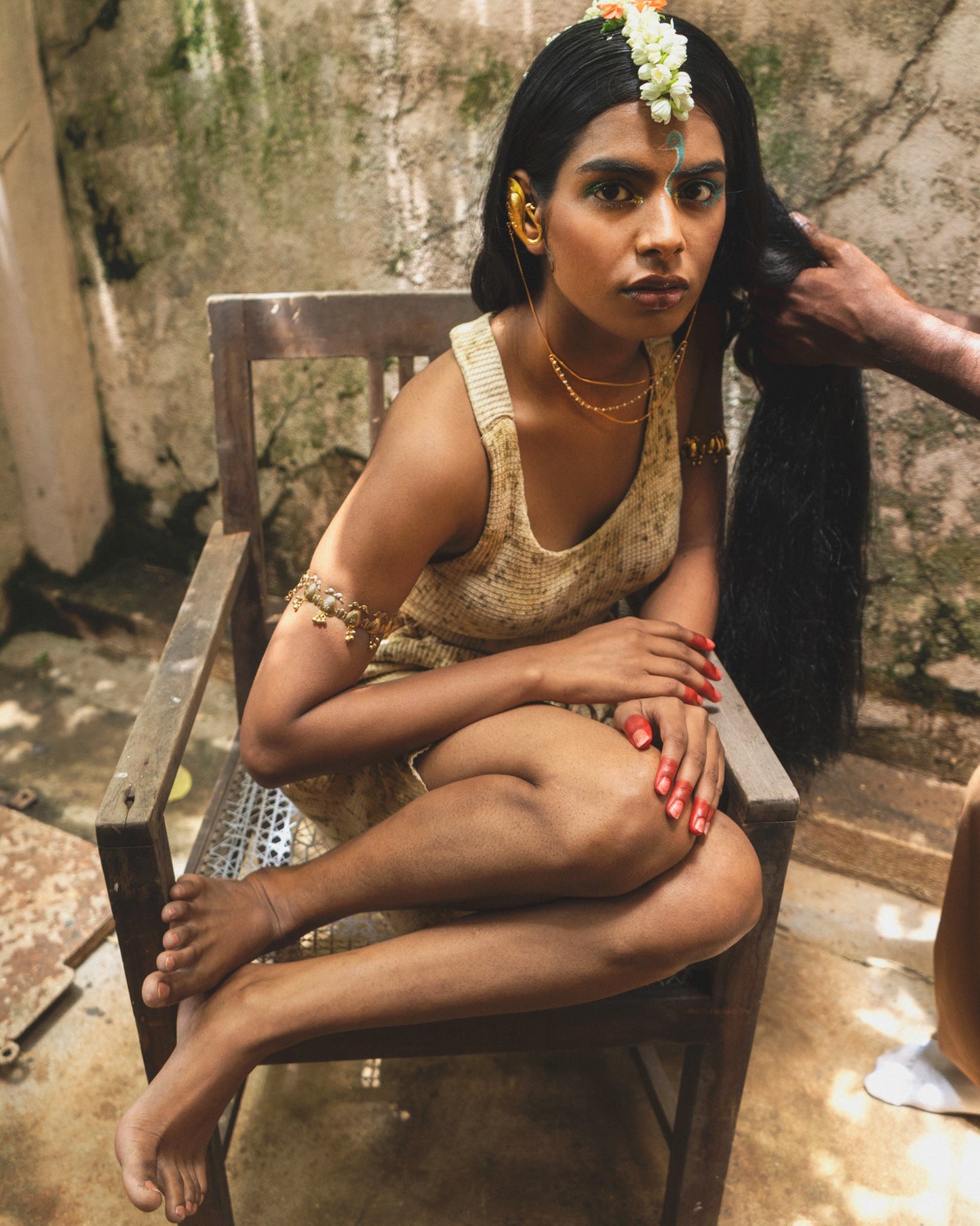 AZAAD | आज़ाद EAR LINKS (IN GOLD)