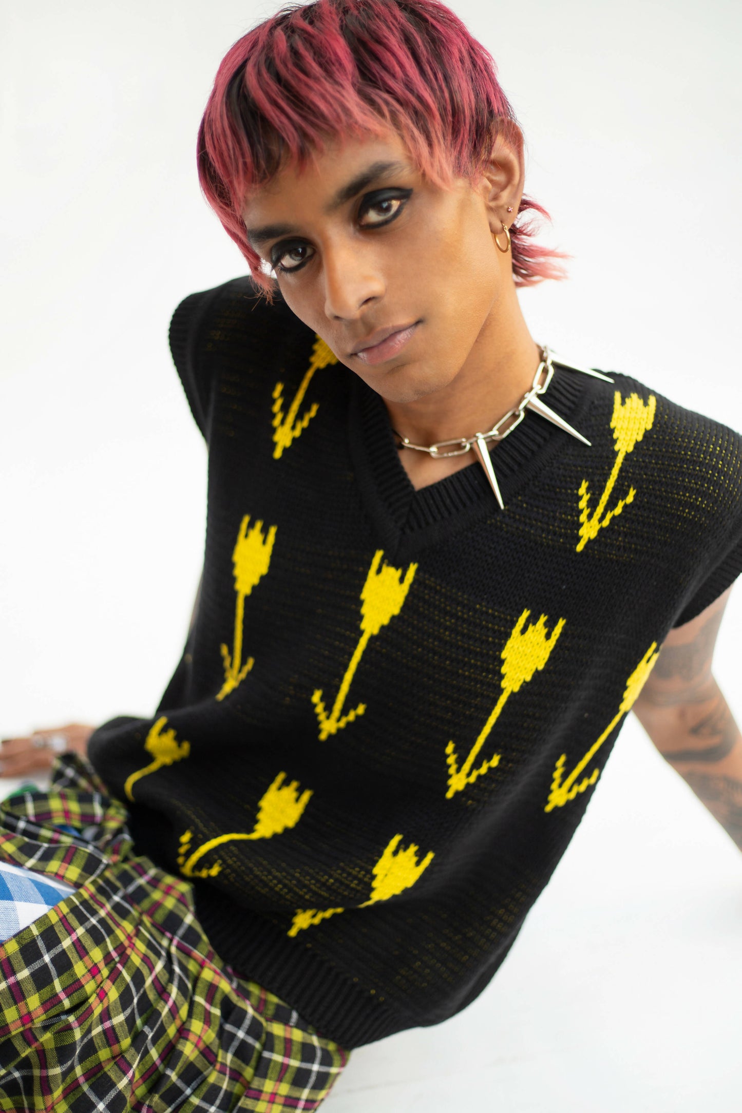 GULAABO VEST