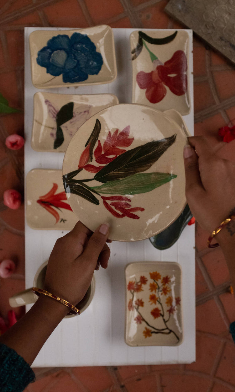 PAINTED PLATE
