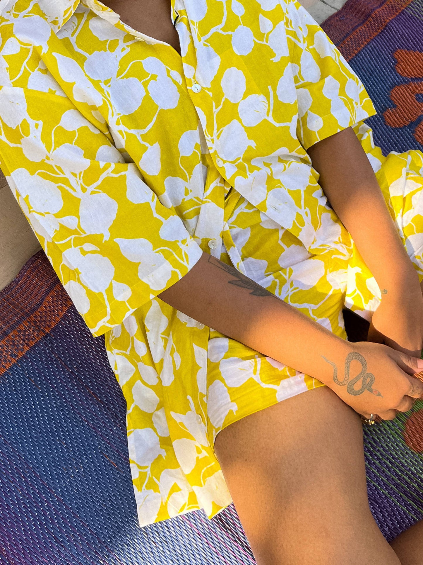 DAFFODIL FLORAL SHIRT