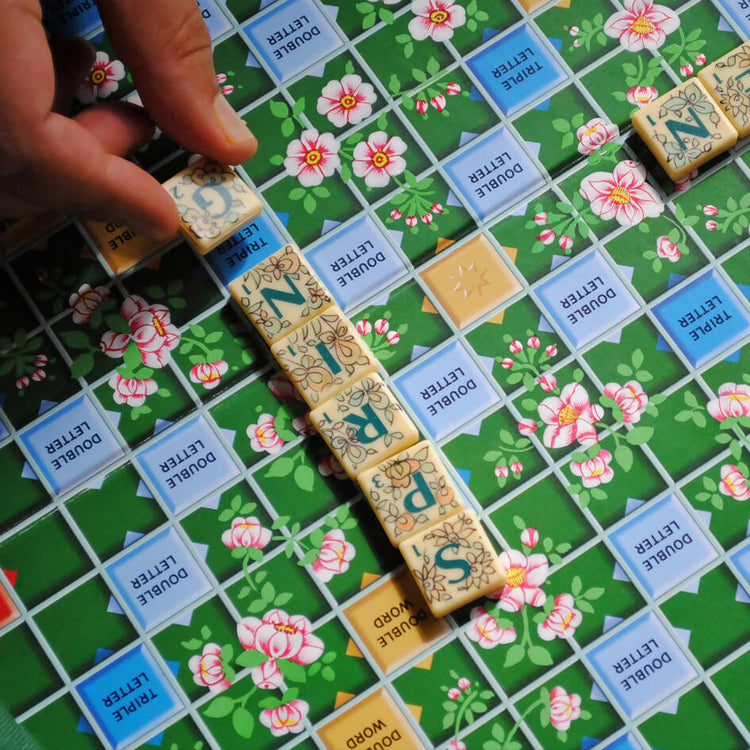 SPRING BLOSSOM SCRABBLE SET