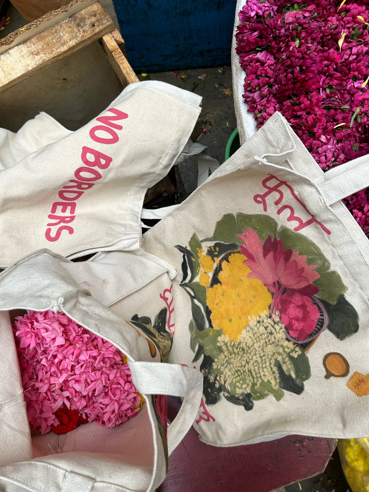 NO BORDERS X RICHA KASHELKAR TOTE BAG