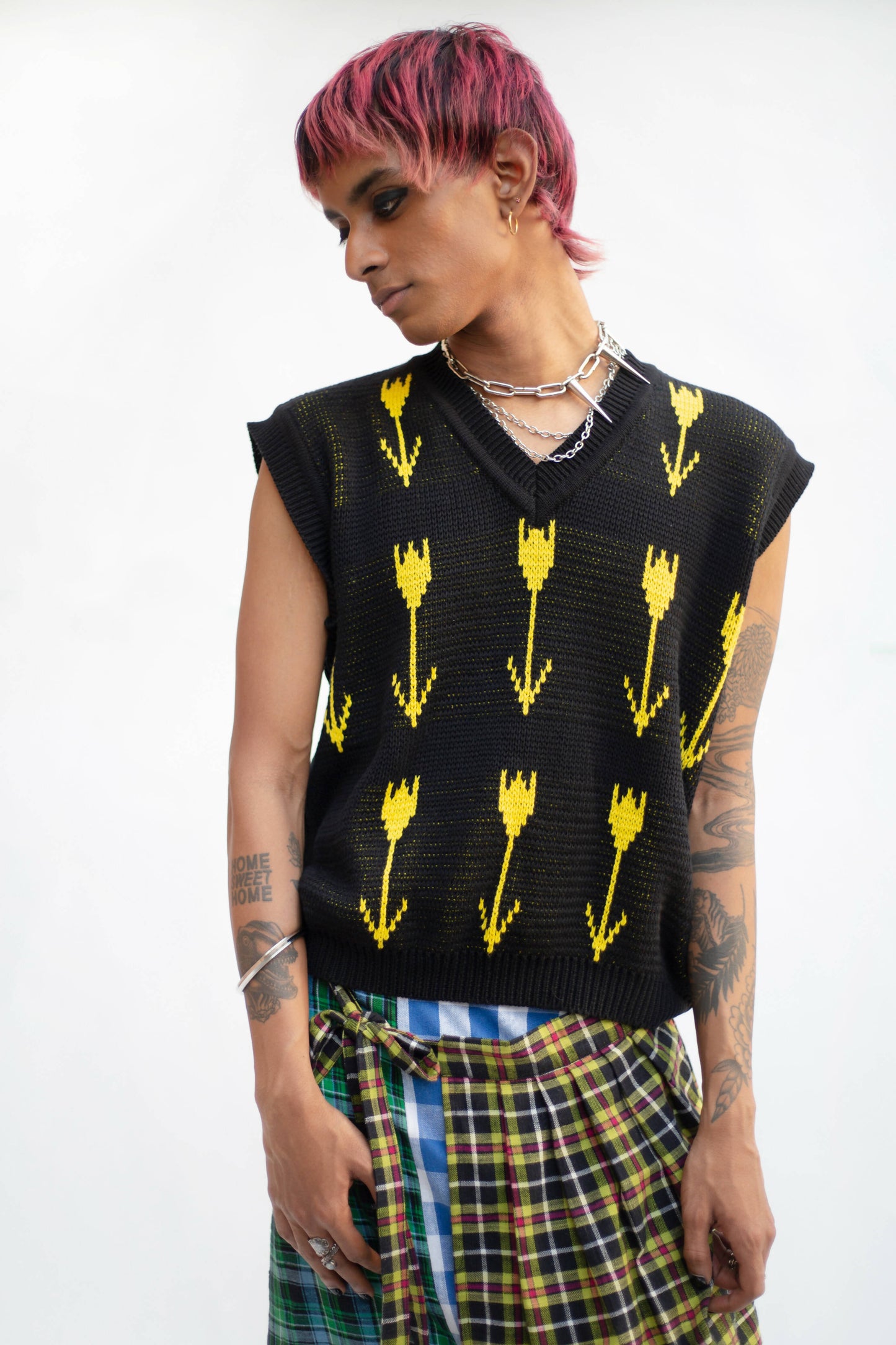 GULAABO VEST