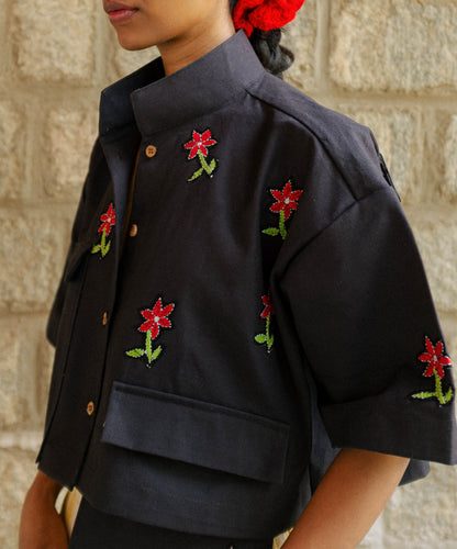 Kantha Bloom crop