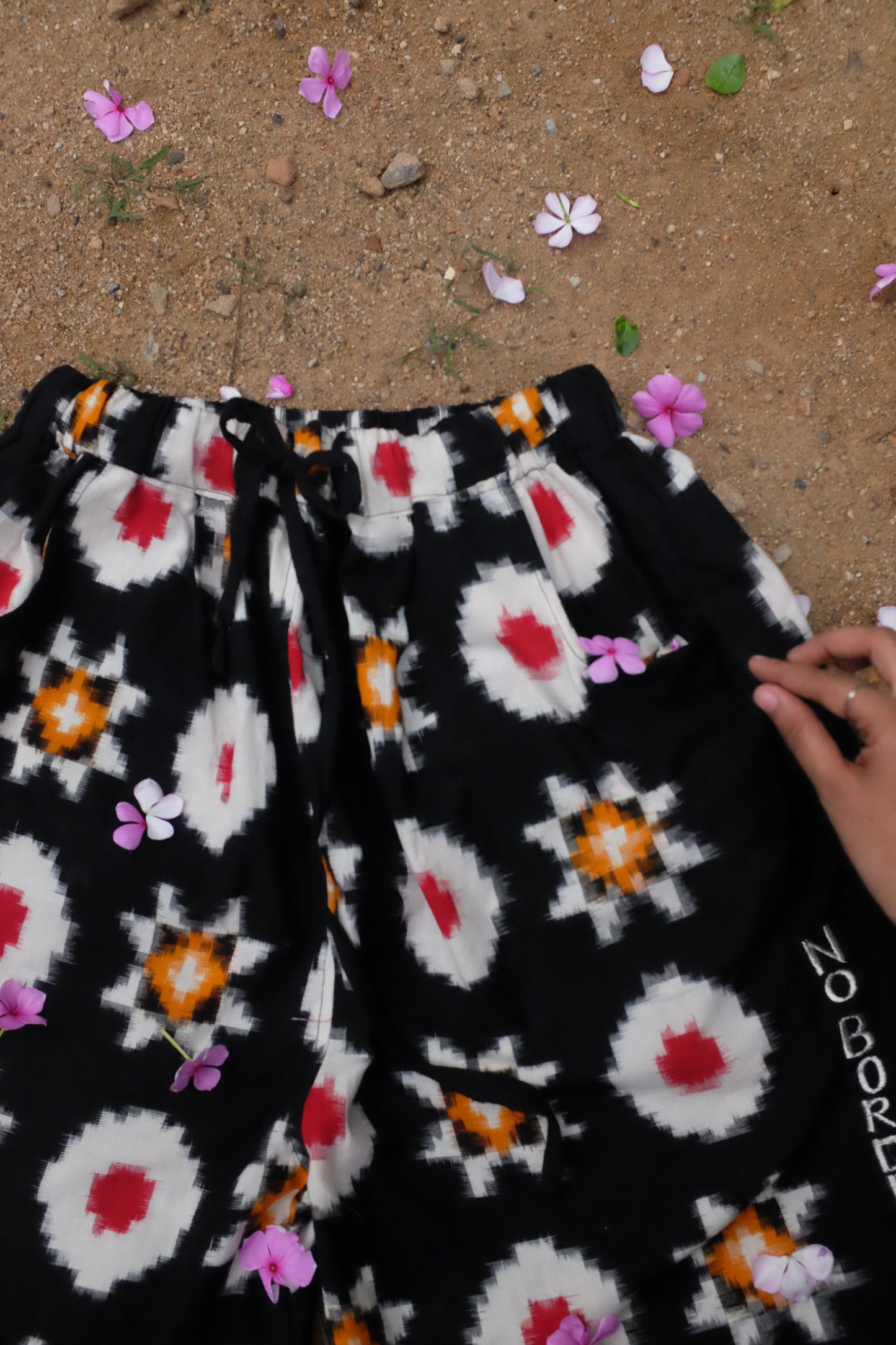 Ikat Bindi Shorts