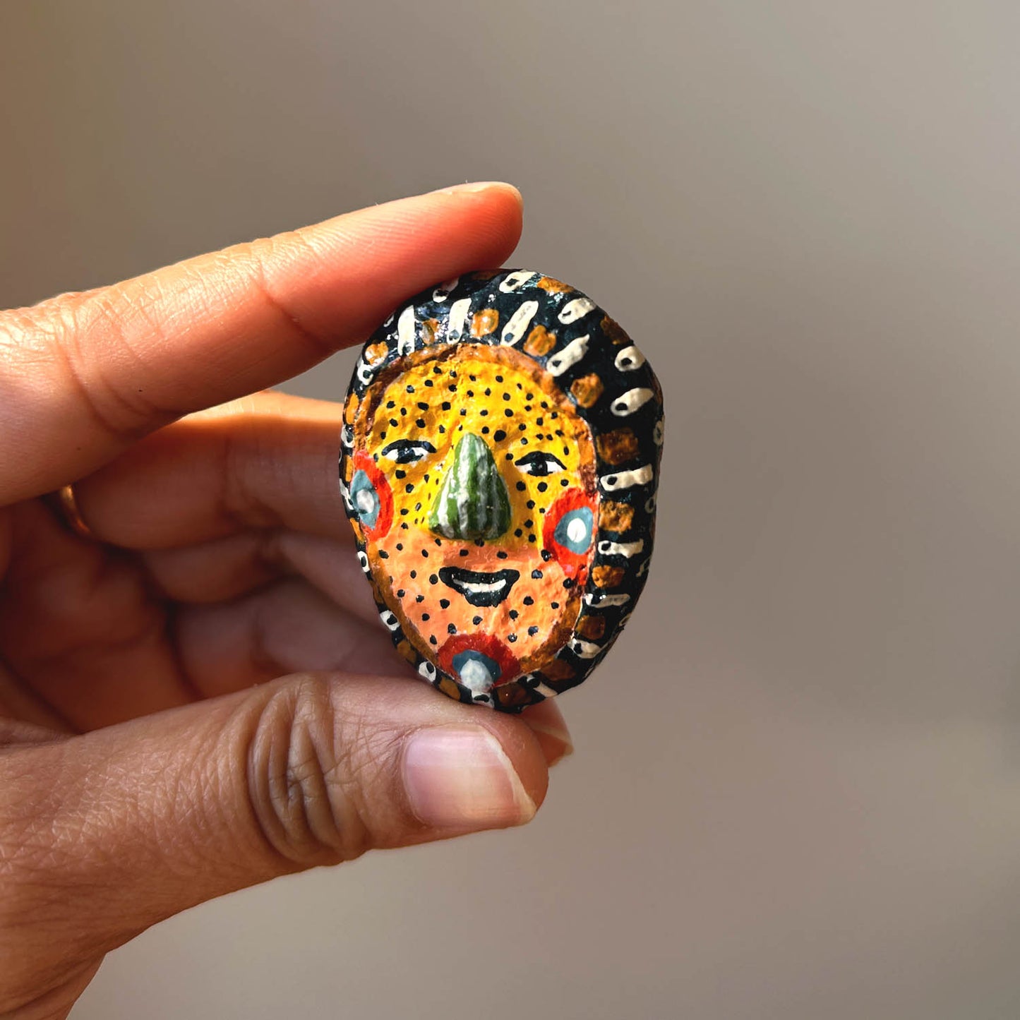 Mini Mukhauta 01