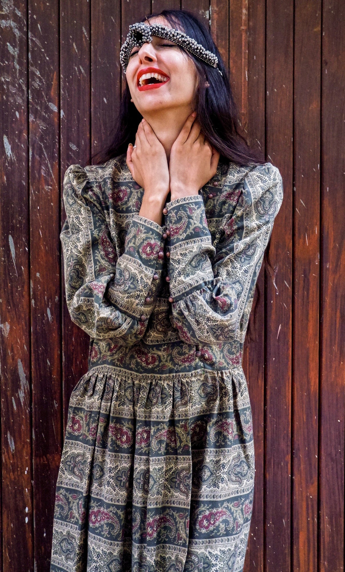 Vintage: 1970s paisley dress by Victor Costa