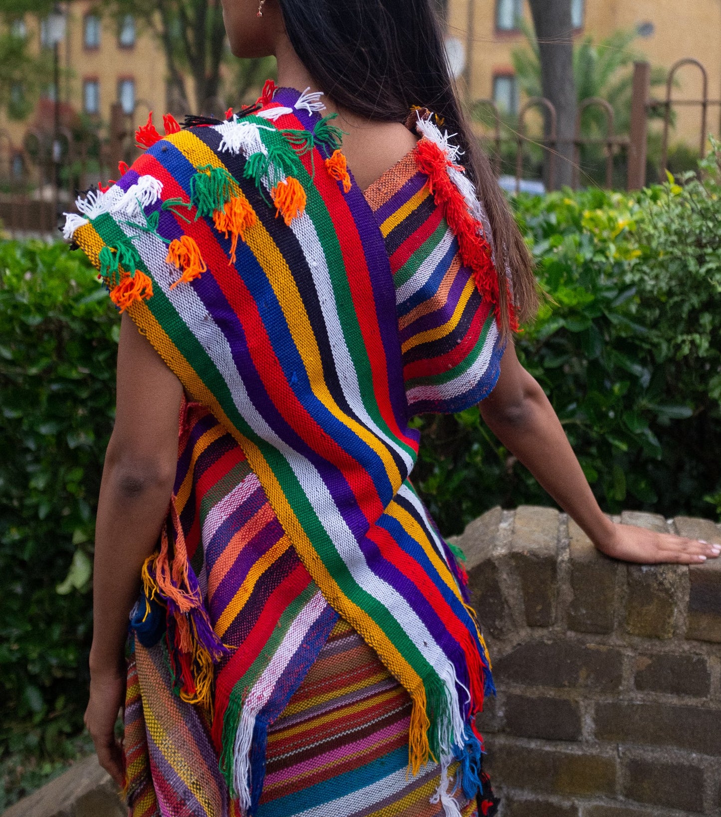 CROSS FRINGED TOP