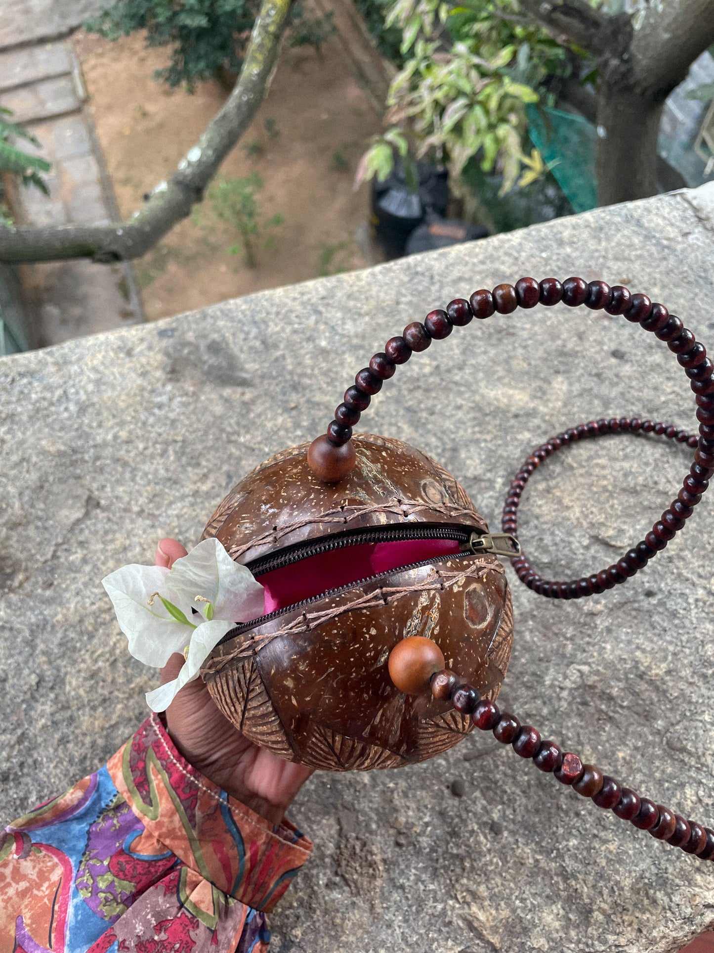 Flower Carved Coconut Mini